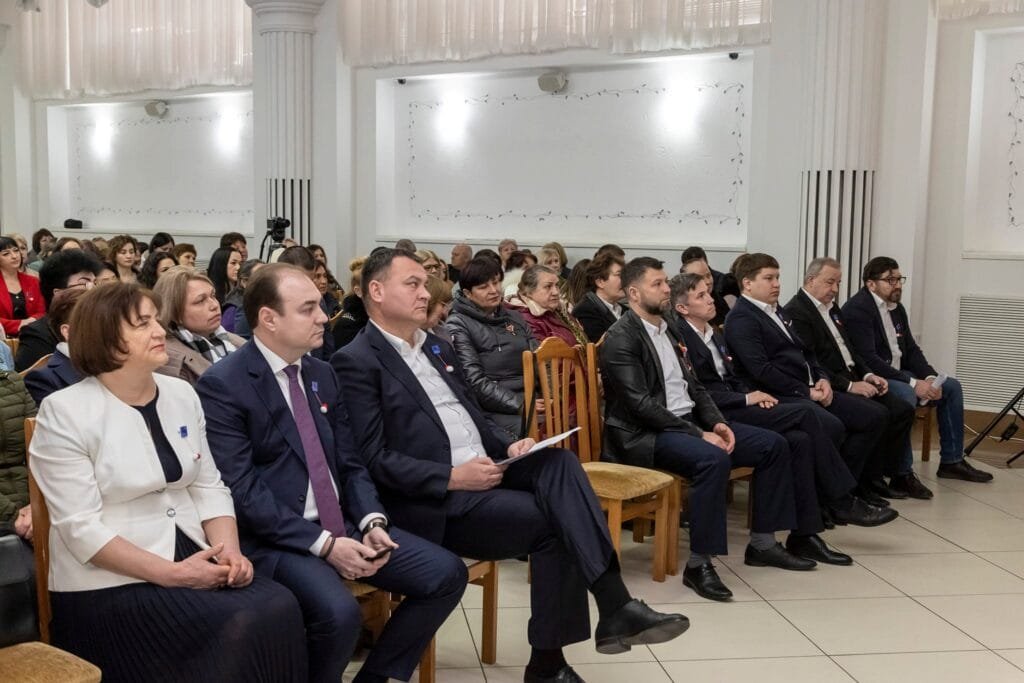 Constituirea Organizației de Femei