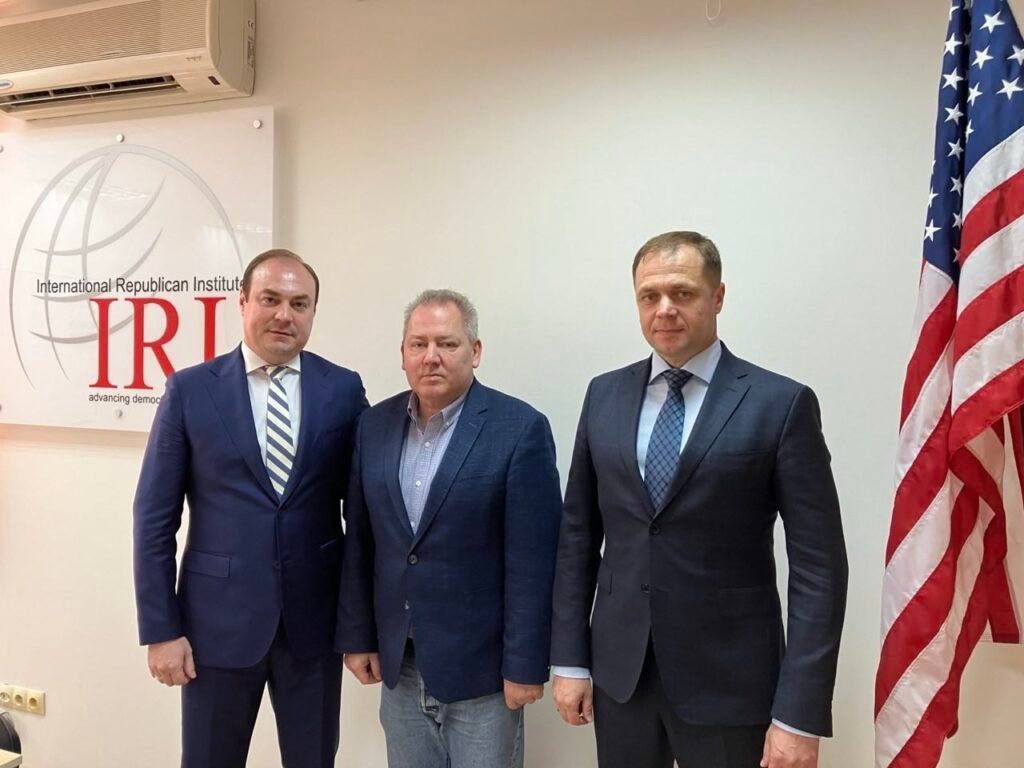 Mișcarea Respect Moldova Discută Strategii cu International Republican Institute