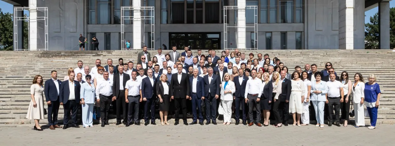 Partidul „Mișcarea Respect Moldova” a depus la CEC actele pentru înregistrarea în cursa pentru alegerile din 28 septembrie