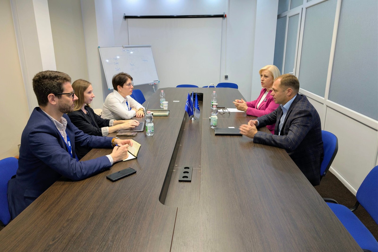Provocările procesului electoral, pe agenda discuțiilor dintre Partidul „Respect Moldova” și observatorii internaționali ENEMO